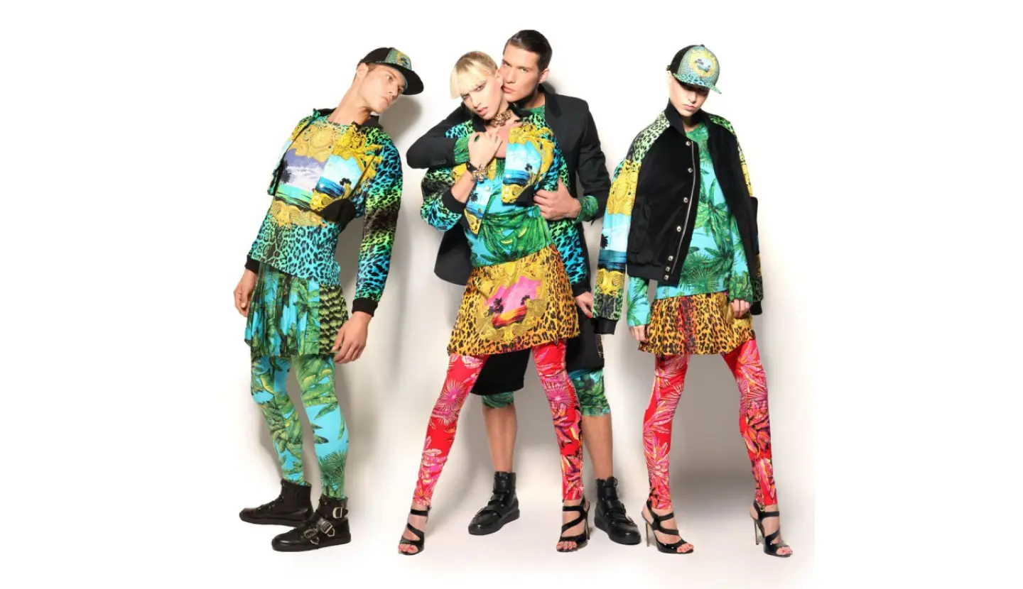 Пример коллаборации брендов: Versace и H&M