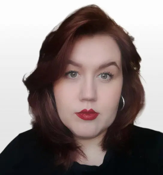Анна Якушина